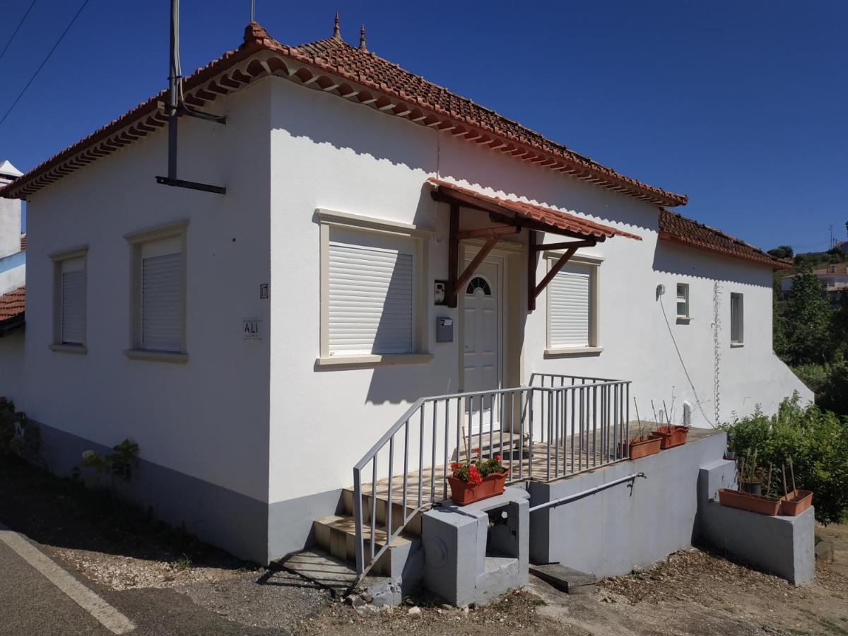 Casa 4 Estacoes Villa Batalha Exterior foto
